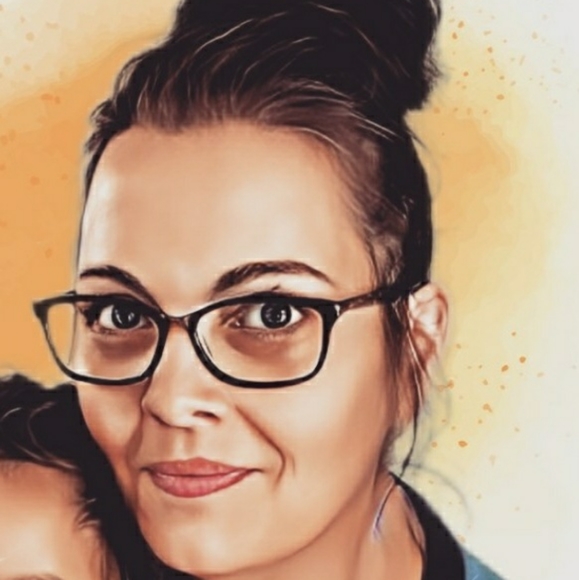 This is Modestly Minded's Posher, Serena! ❤️ to bookmark my modest closet! - Picture 4 of 8